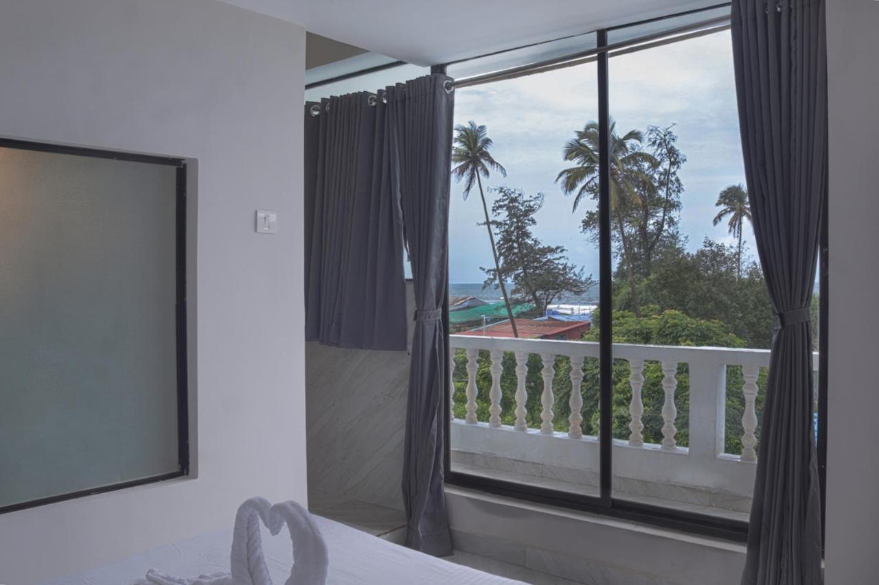 Sandbanks Beach Resort Арамбол Екстериор снимка