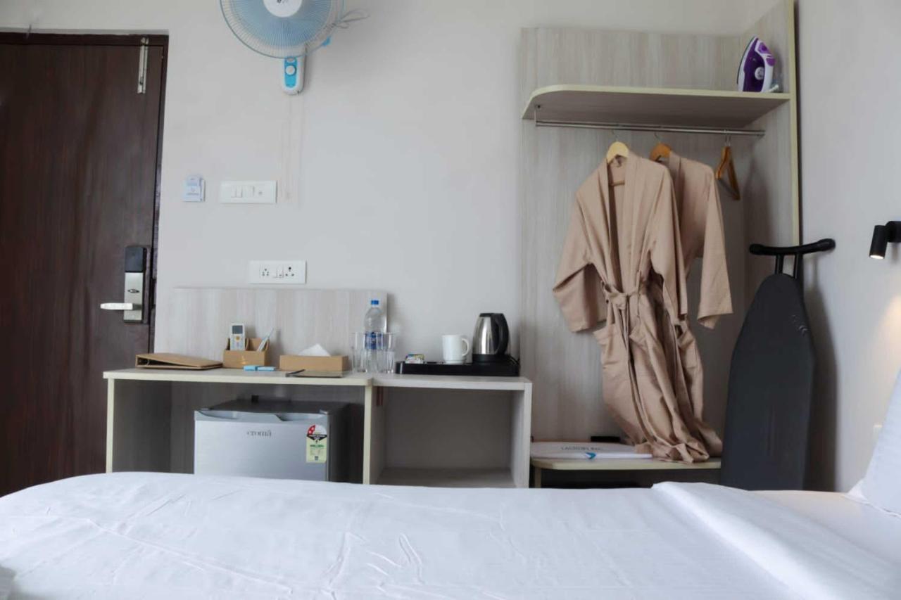 Sandbanks Beach Resort Арамбол Екстериор снимка