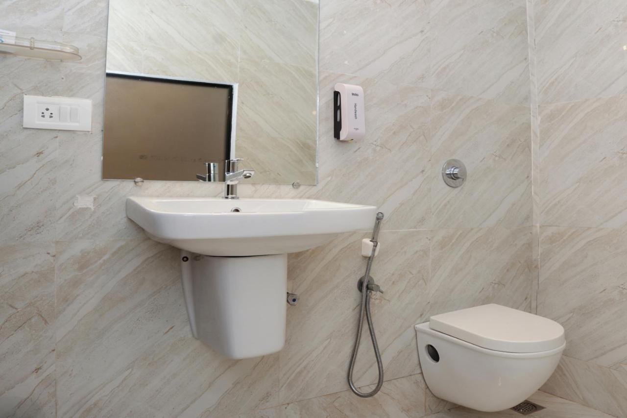 Sandbanks Beach Resort Арамбол Екстериор снимка