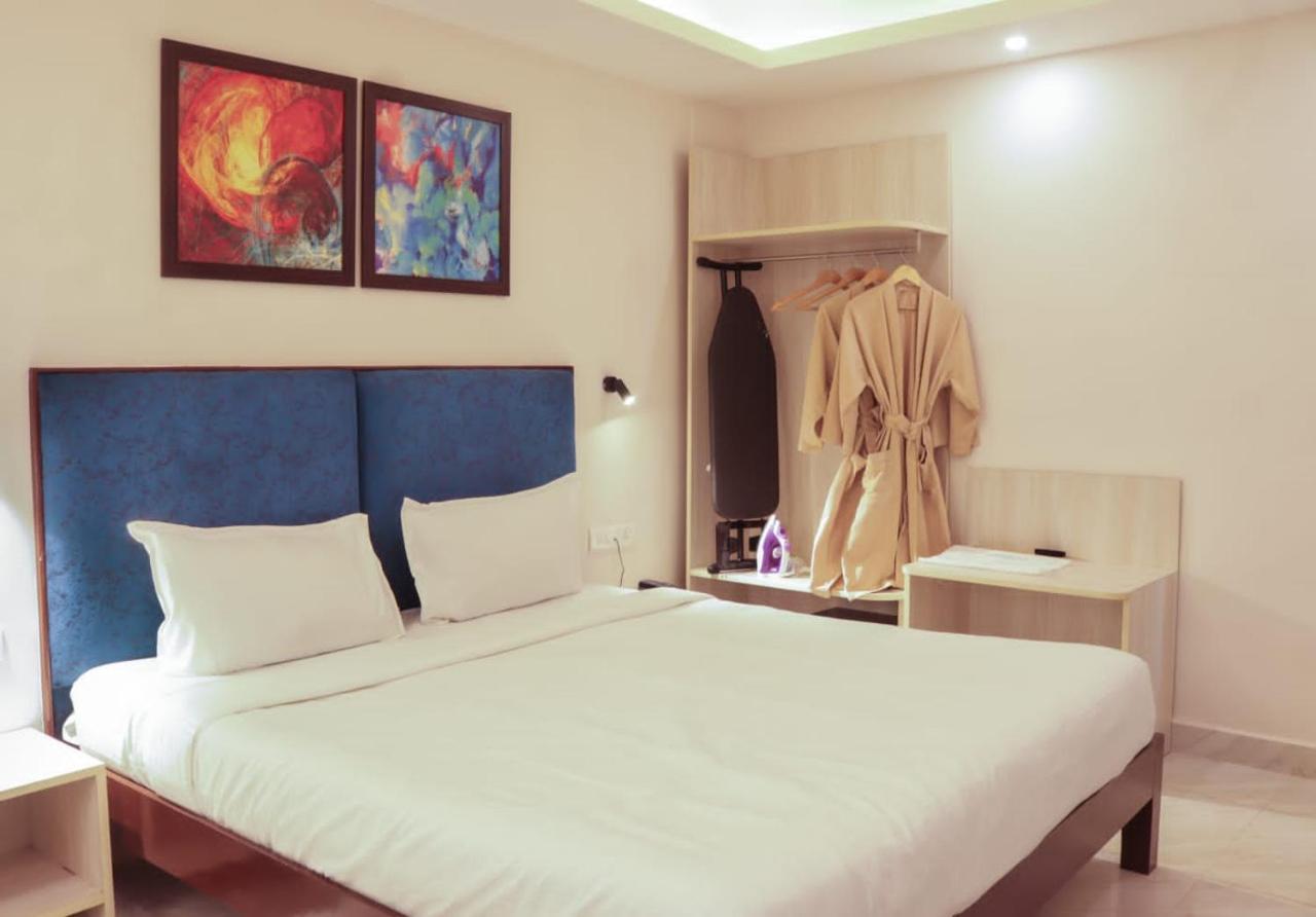 Sandbanks Beach Resort Арамбол Екстериор снимка